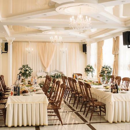 Hotel Korona Kolybayevka Экстерьер фото