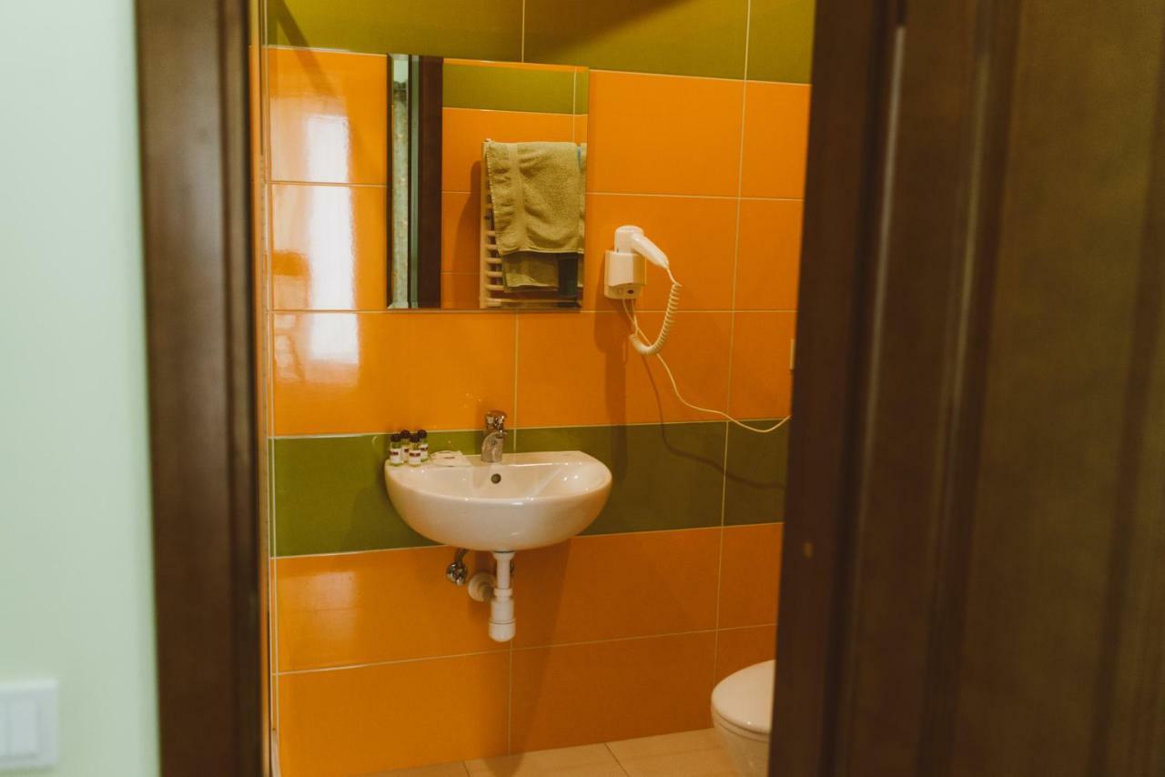 Hotel Korona Kolybayevka Экстерьер фото